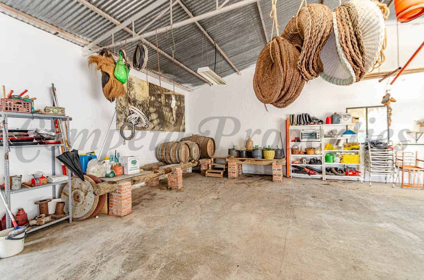 3 sovrum Finca/Hus på landet till salu i Sedella med garage - 355 000 € (Ref: 9940834)