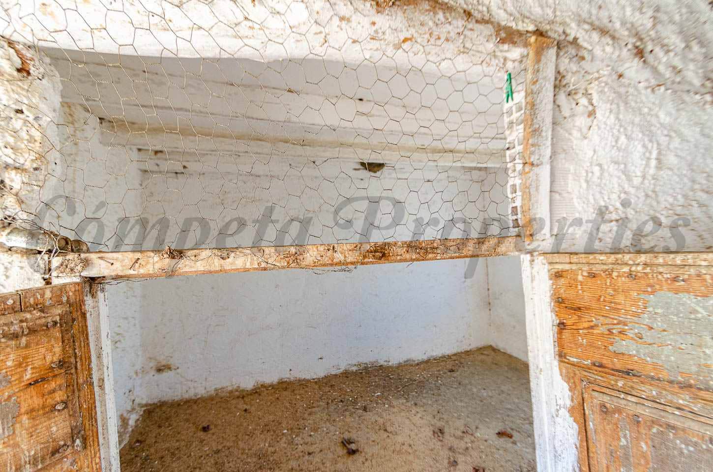 3 sovrum Finca/Hus på landet till salu i Sedella med garage - 355 000 € (Ref: 9940834)