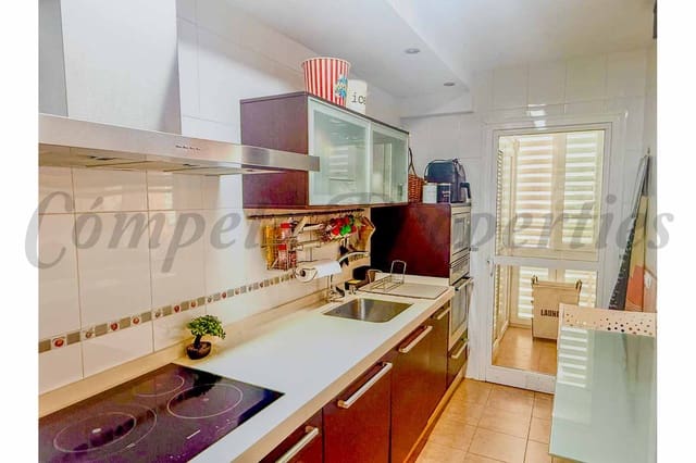 2 soveværelse Lejlighed til salg i Algarrobo Costa, Algarrobo med garage - € 275.000 (Ref: 9942875)