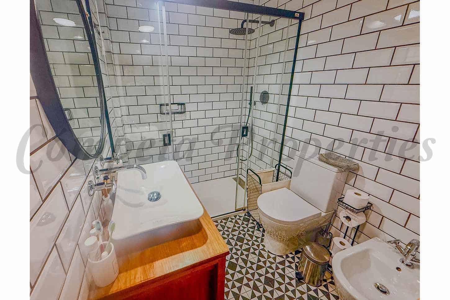 2 soveværelse Lejlighed til salg i Algarrobo Costa med garage - € 275.000 (Ref: 9942875)