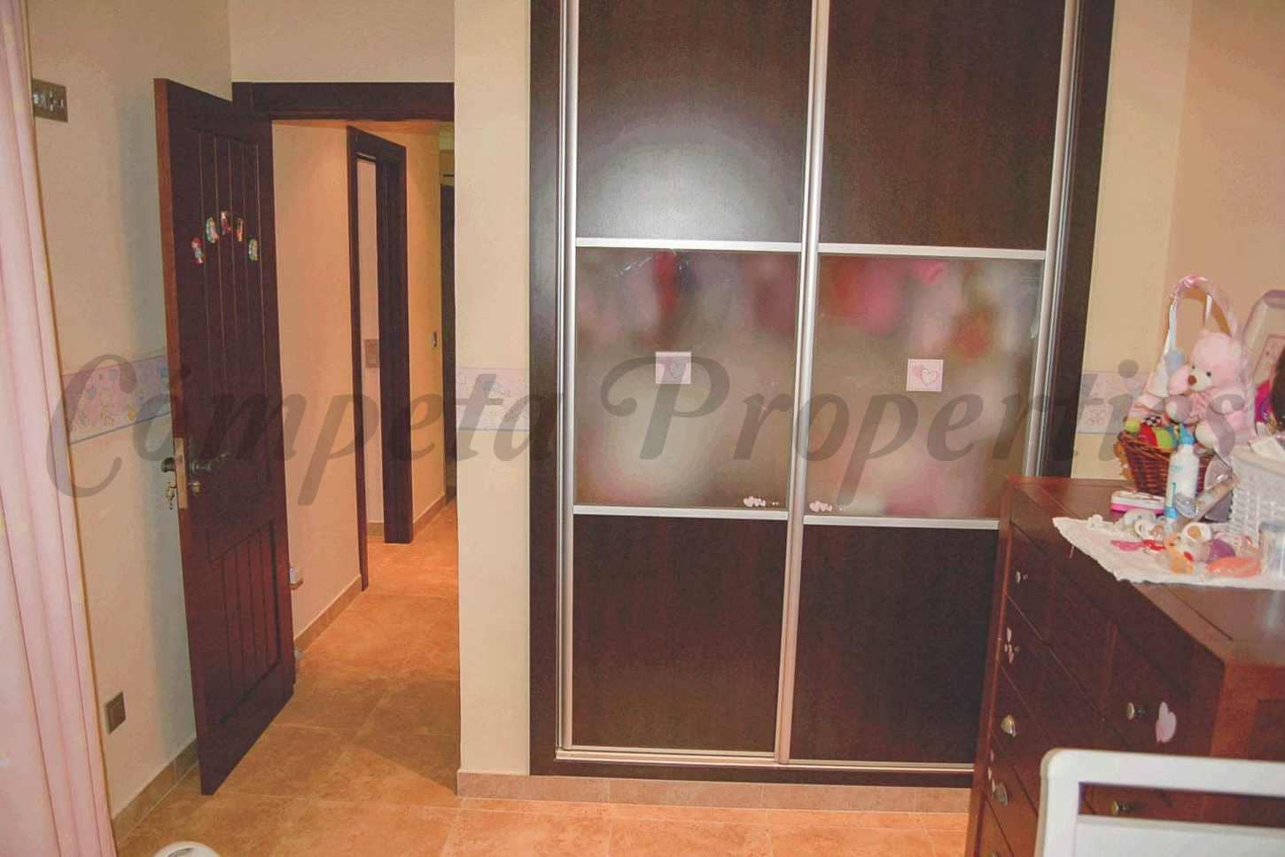 2 quarto Apartamento para arrendar em Nerja - 1 300 € (Ref: 9950669)
