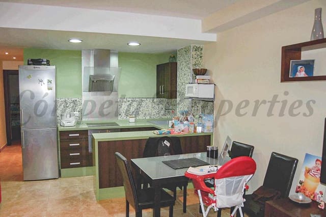 2 quarto Apartamento para arrendar em Nerja - 1 300 € (Ref: 9950669)
