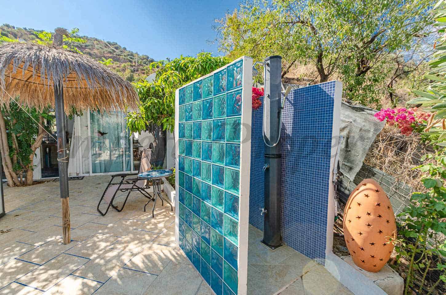 3 quarto Moradia para venda em Arenas com piscina garagem - 439 000 € (Ref: 9953311)