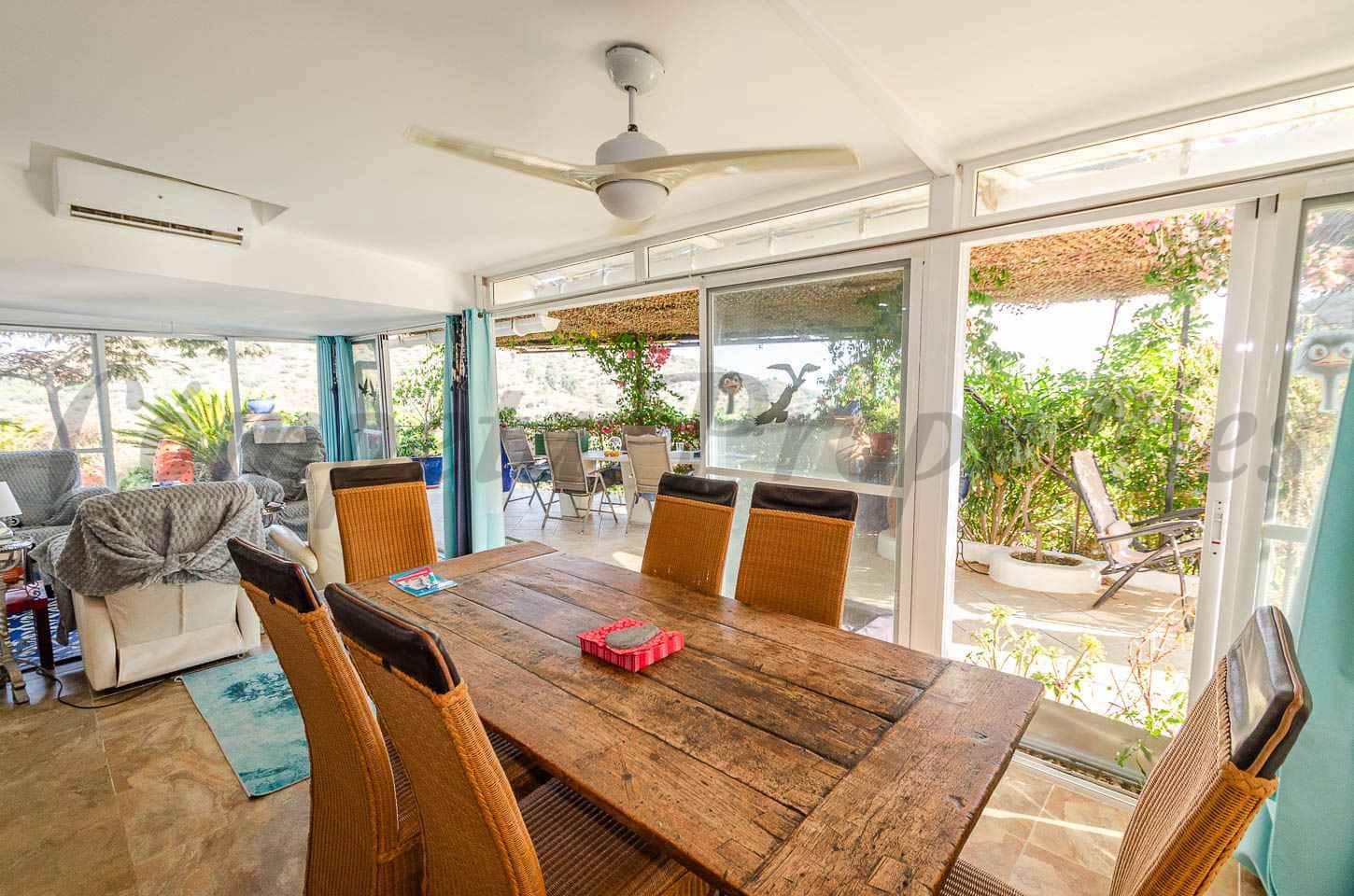 3 bedroom Villa for sale in Arenas with pool garage - € 439,000 (Ref: 9953311)