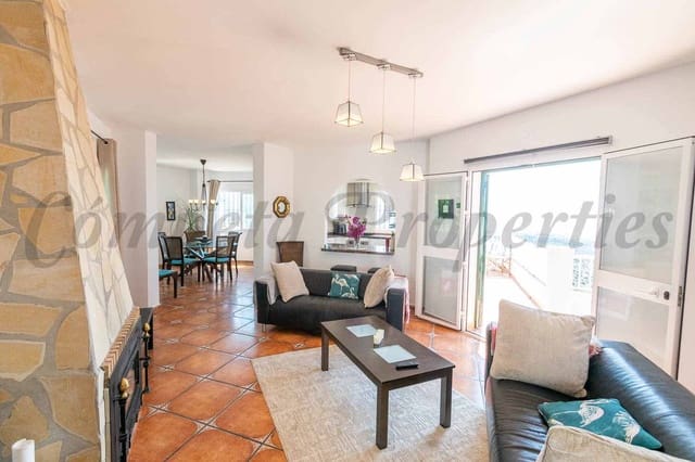 5 slaapkamer Finca/Landhuis te koop in Torrox met zwembad garage - € 595.000 (Ref: 9956016)
