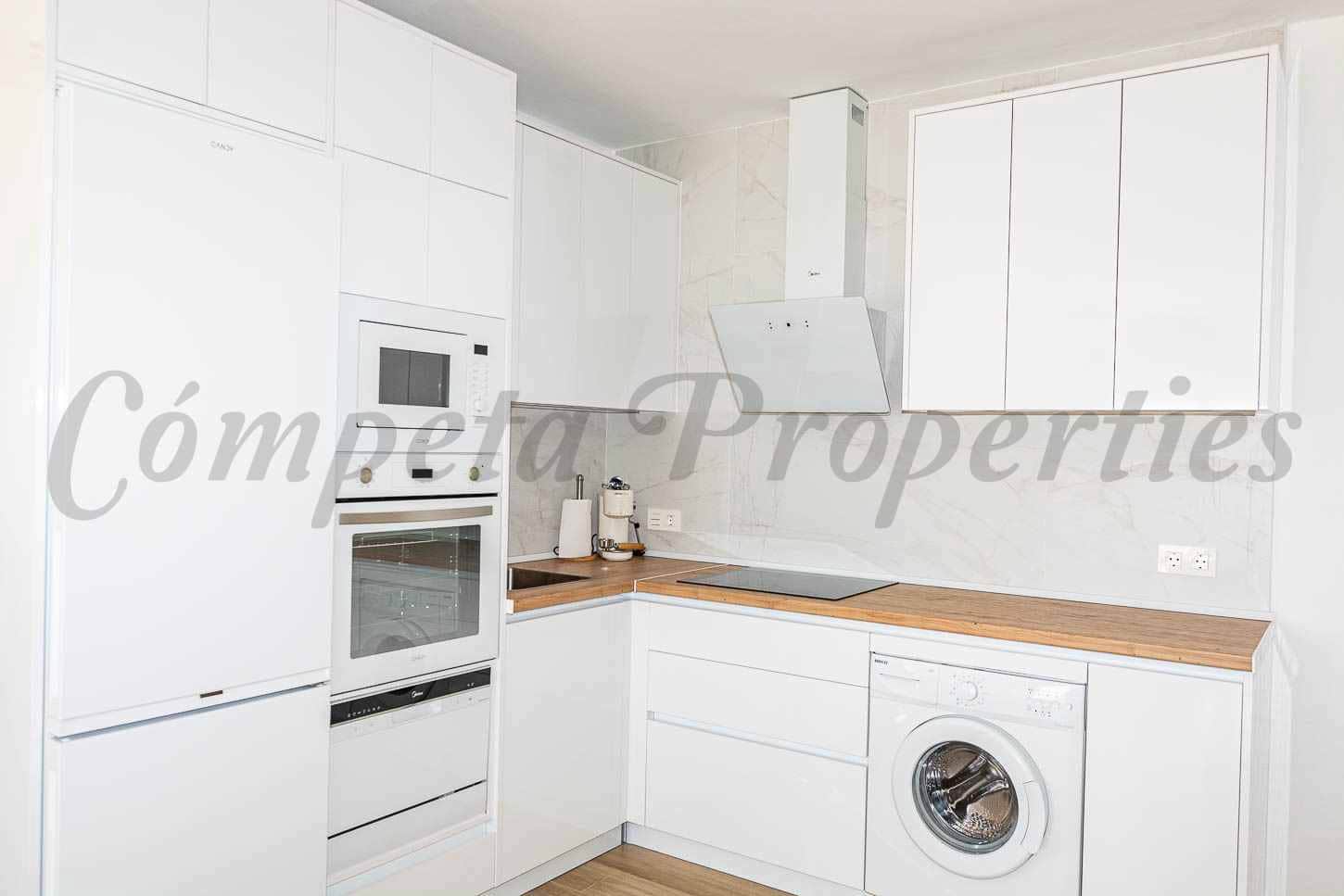 1 makuuhuone Huoneisto vuokrattavana paikassa Nerja mukana uima-altaan - 900 € (Ref: 9964485)