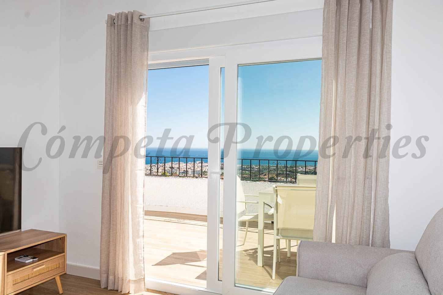 1 makuuhuone Huoneisto vuokrattavana paikassa Nerja mukana uima-altaan - 900 € (Ref: 9964485)