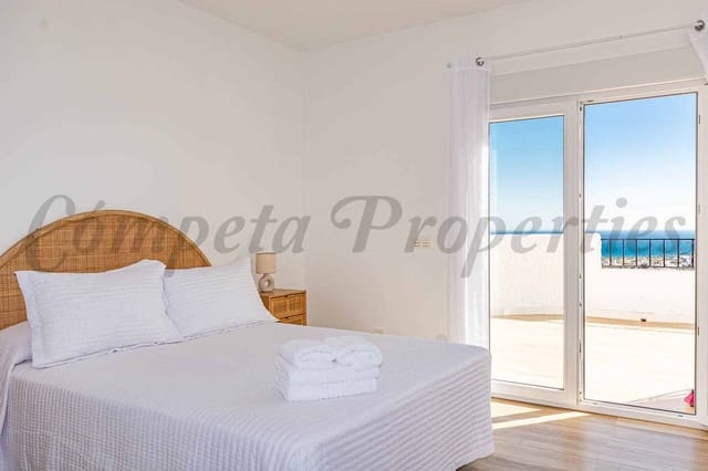 1 bedroom Apartment for rent in Nerja with pool - € 900 (Ref: 9964485)