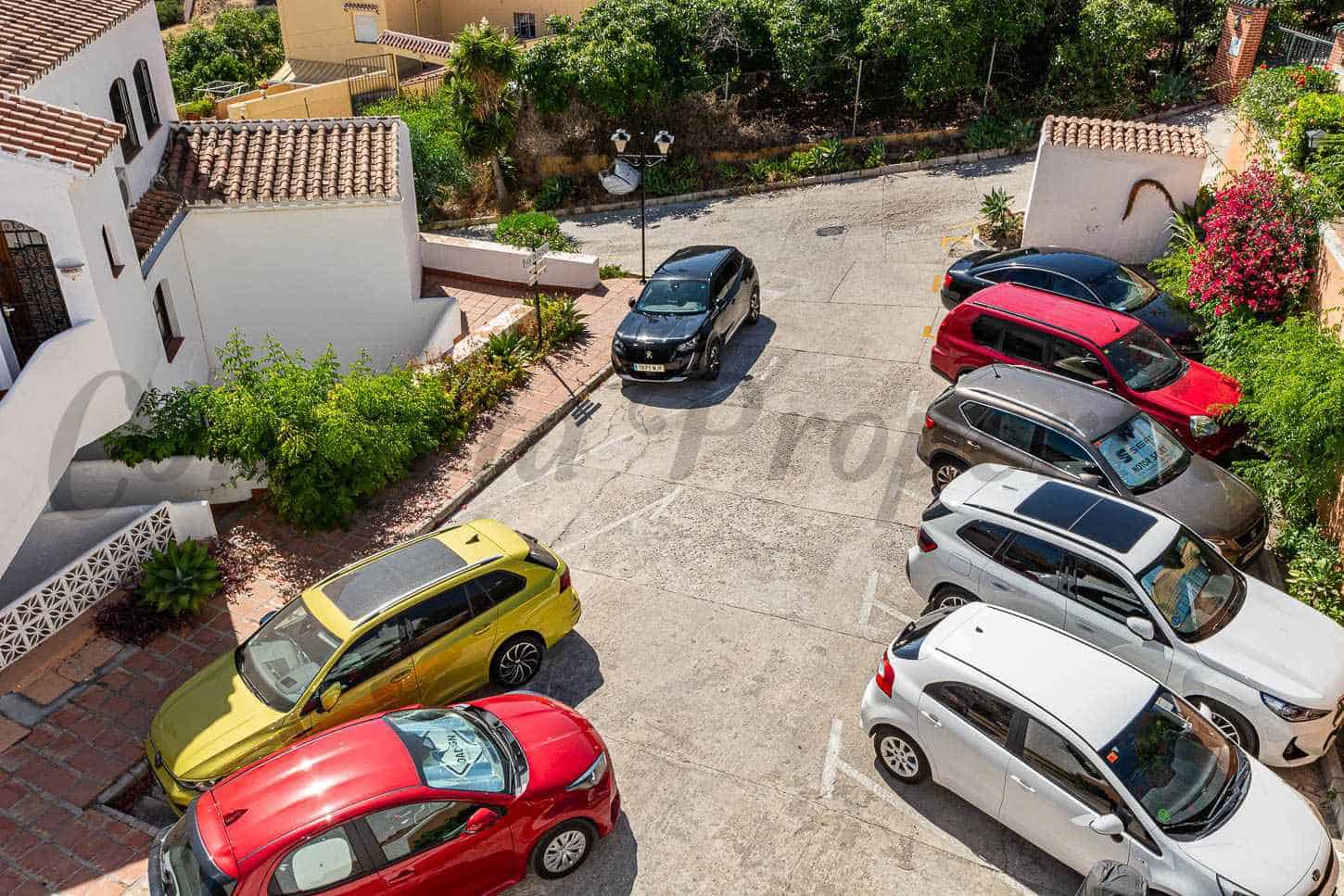 1 makuuhuone Huoneisto vuokrattavana paikassa Nerja mukana uima-altaan - 900 € (Ref: 9964485)