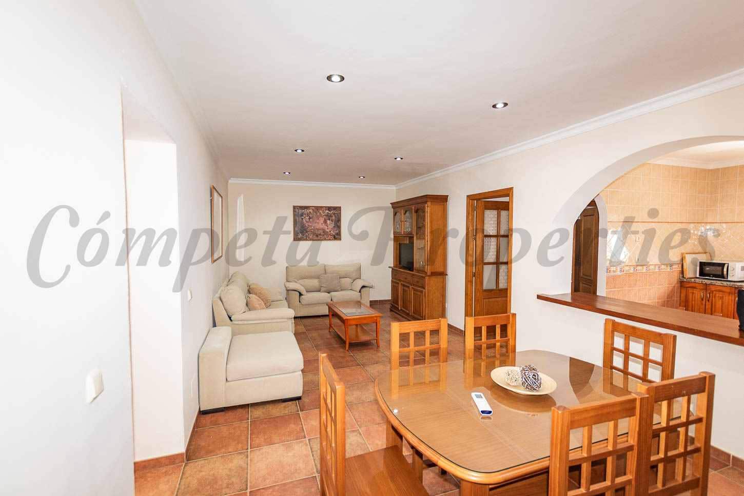 2 soverom Leilighet til leie i Nerja - € 850 (Ref: 9969059)