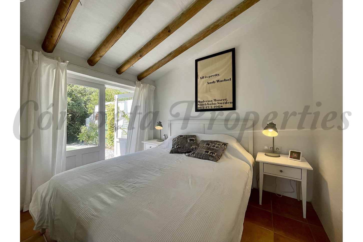 Finca/Casa Rural de 2 habitaciones en Cómpeta en venta con piscina - 415.000 € (Ref: 9974357)