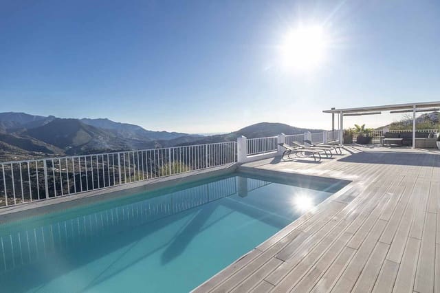 4 soverom Finca/Herregård til salgs i Cómpeta med svømmebasseng garasje - € 575 000 (Ref: 9981362)