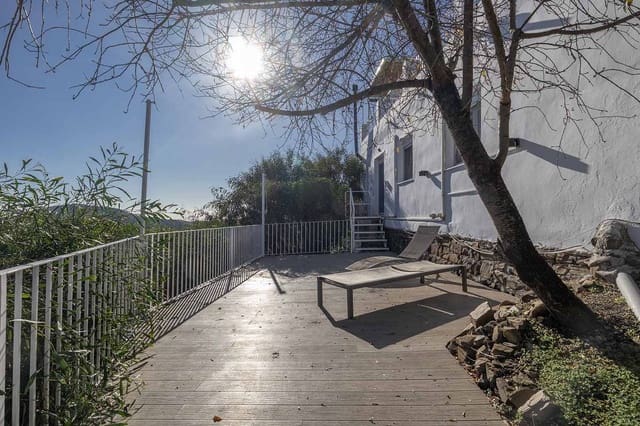 4 soverom Finca/Herregård til salgs i Cómpeta med svømmebasseng garasje - € 575 000 (Ref: 9981362)