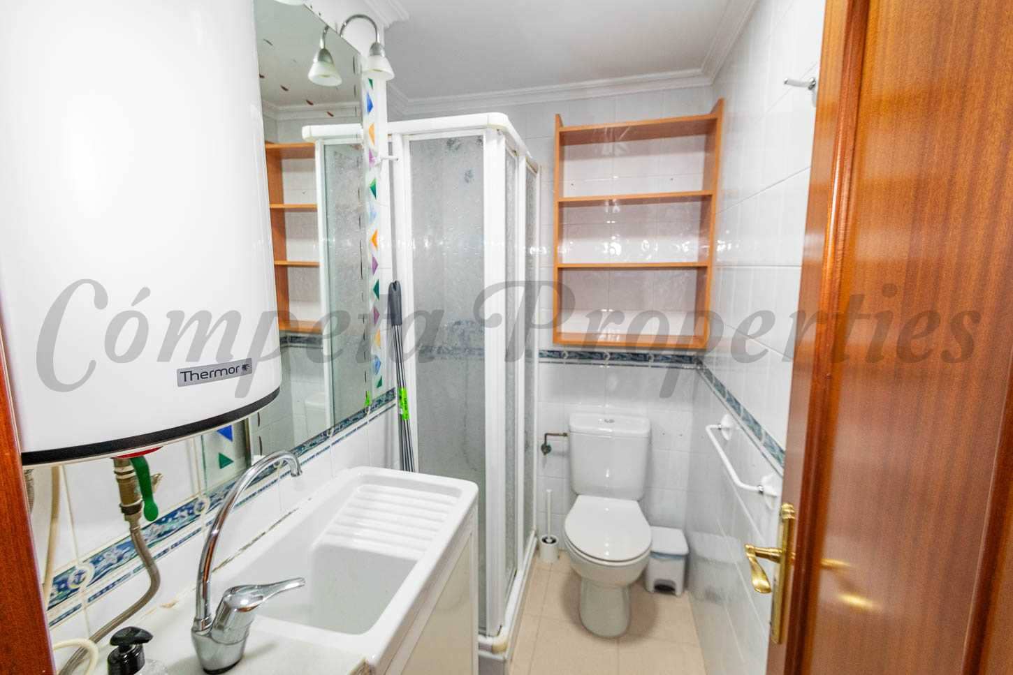 3 sovrum Lägenhet att hyra i Torrox-Costa med pool - 850 € (Ref: 9983970)