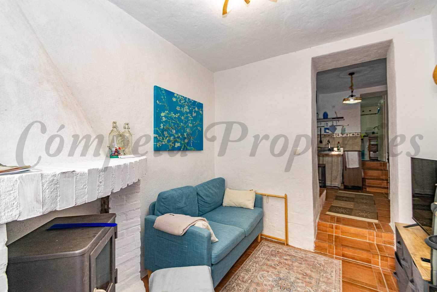 Casa de 2 habitaciones en Torrox en venta - 105.000 € (Ref: 9997723)