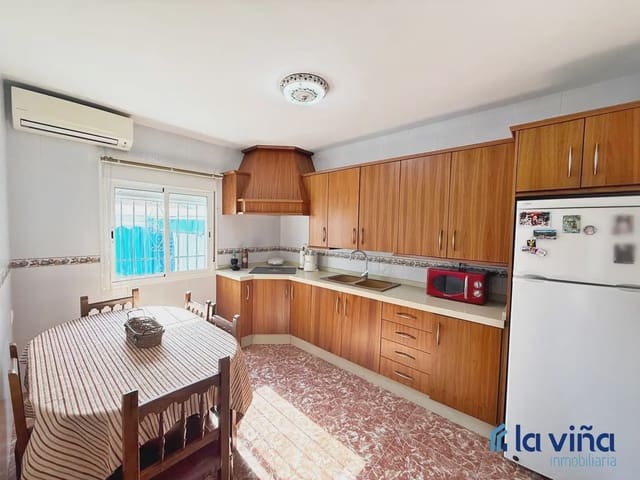 9 makuuhuone Omakotitalo myytävänä paikassa Villanueva de Tapia - 179 000 € (Ref: 10026009)