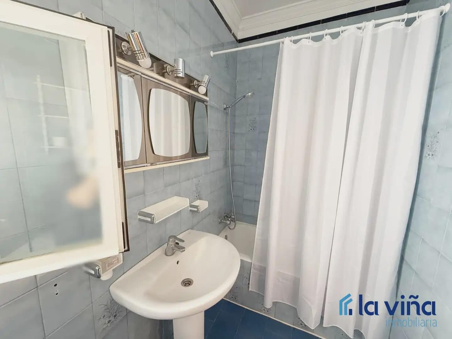4 bedroom Townhouse for sale in Mollina - € 275,000 (Ref: 10029627)