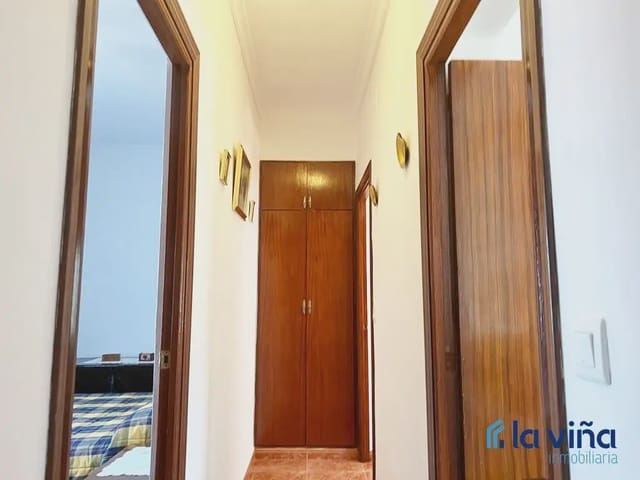 4 slaapkamer Huis te koop in Humilladero - € 136.500 (Ref: 10034350)