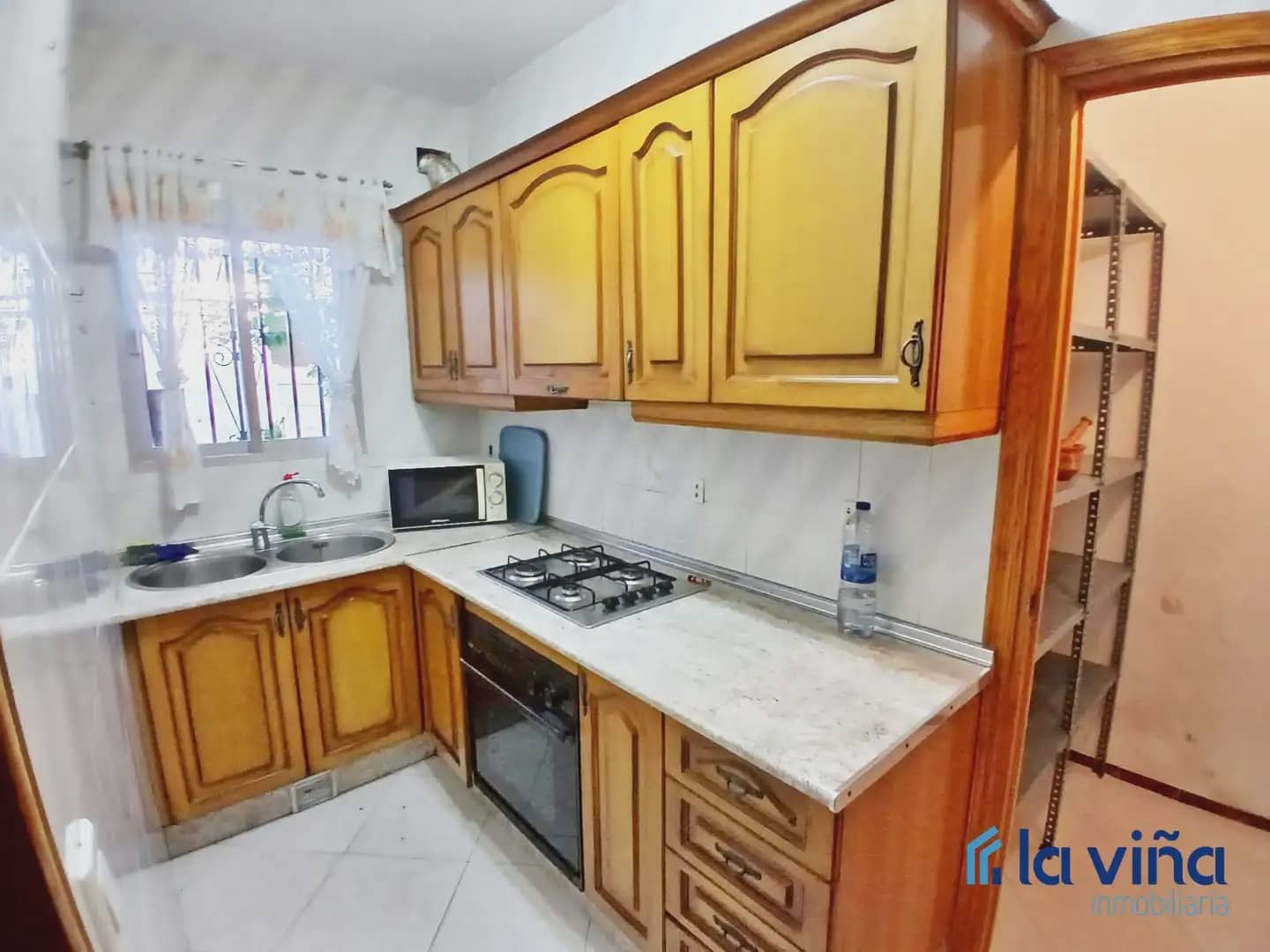 Casa de 4 habitaciones en Villanueva de Algaidas en venta - 109.000 € (Ref: 10080163)