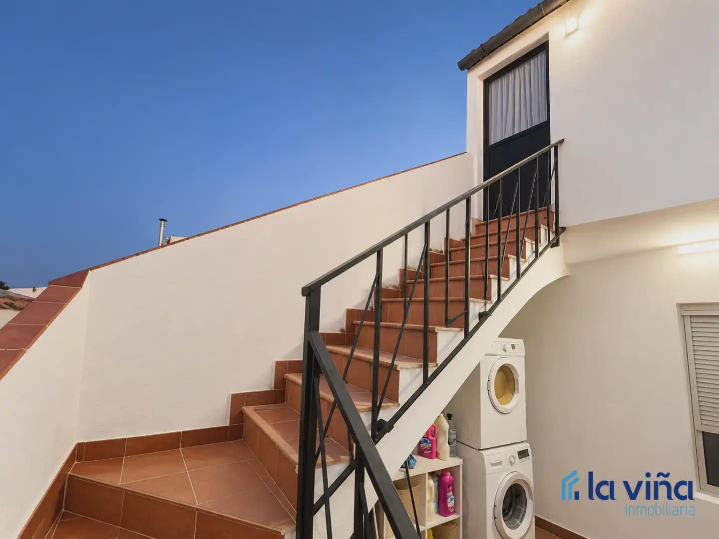 3 bedroom Townhouse for sale in La Roda de Andalucia - € 120,000 (Ref: 10103570)