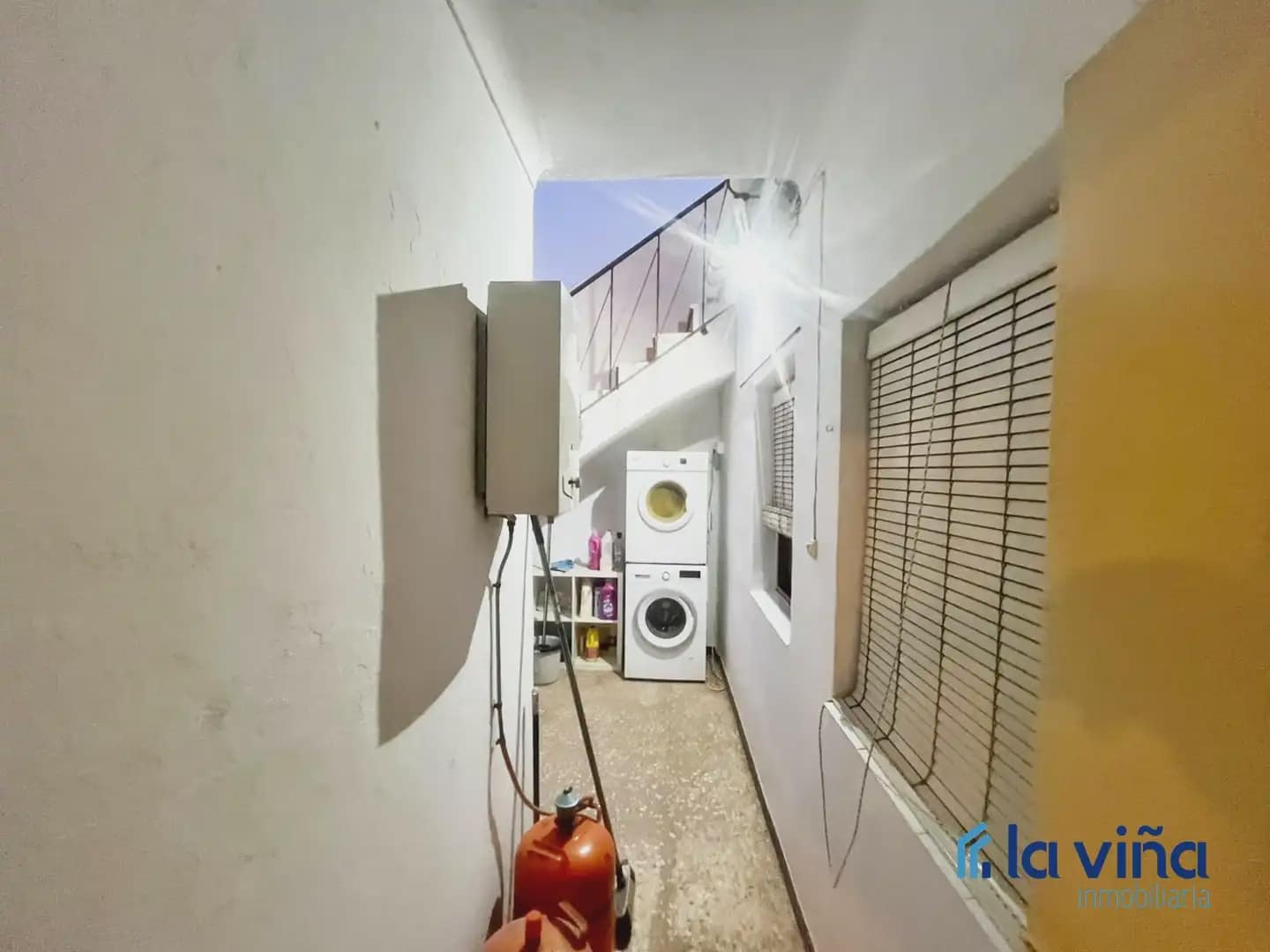 3 bedroom Townhouse for sale in La Roda de Andalucia - € 120,000 (Ref: 10103570)