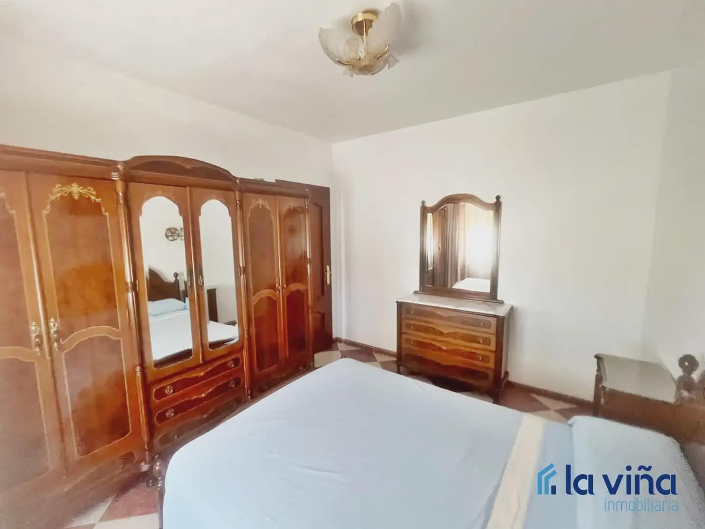 7 quarto Casa em Banda para venda em Campillos com garagem - 210 000 € (Ref: 10118482)