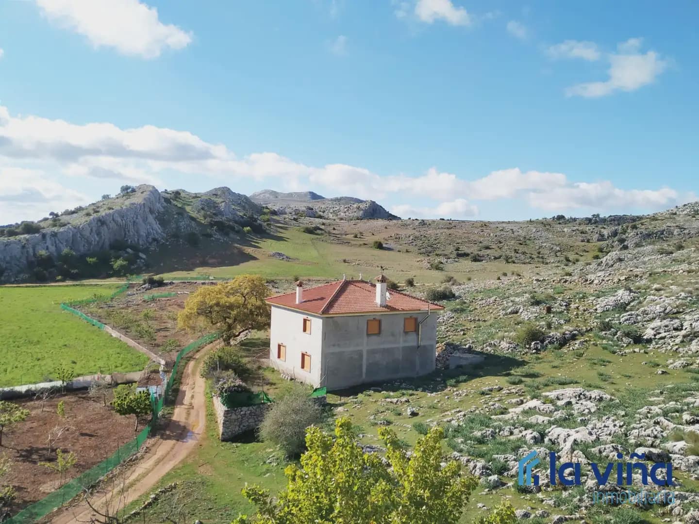 Finca/Landgut zu verkaufen in Calicasas - 262.500 € (Ref: 10154355)