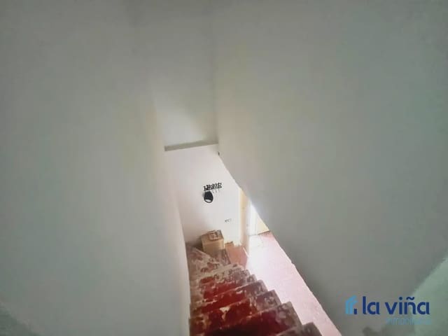 5 sypialnia Dom na sprzedaż w Antequera z garażem - 155 000 € (Ref: 10165488)