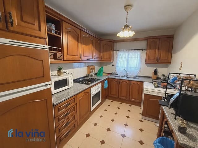 5 sypialnia Dom na sprzedaż w Antequera z garażem - 155 000 € (Ref: 10165488)