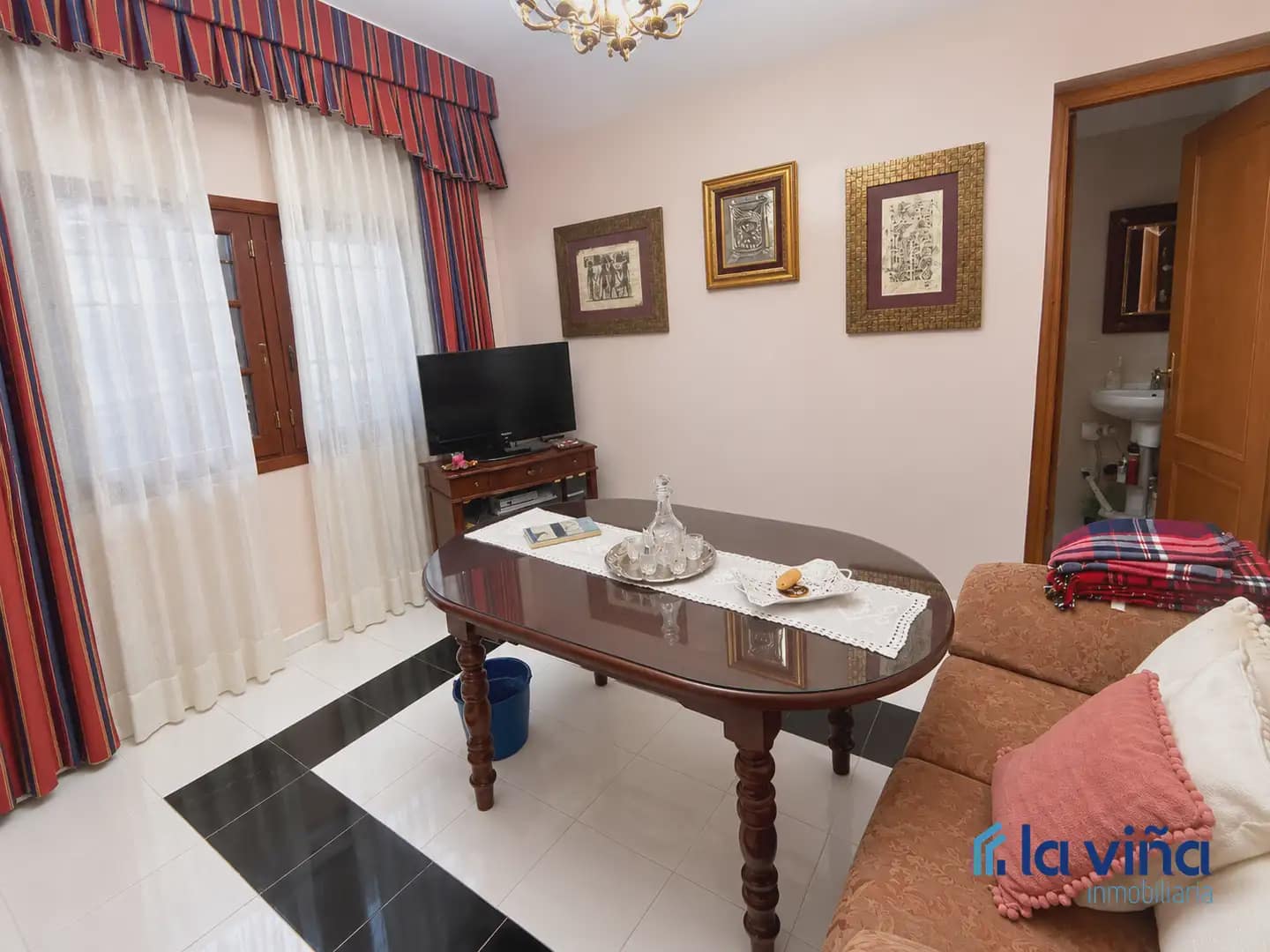 4 bedroom Villa for sale in Mollina - € 272,000 (Ref: 10170291)