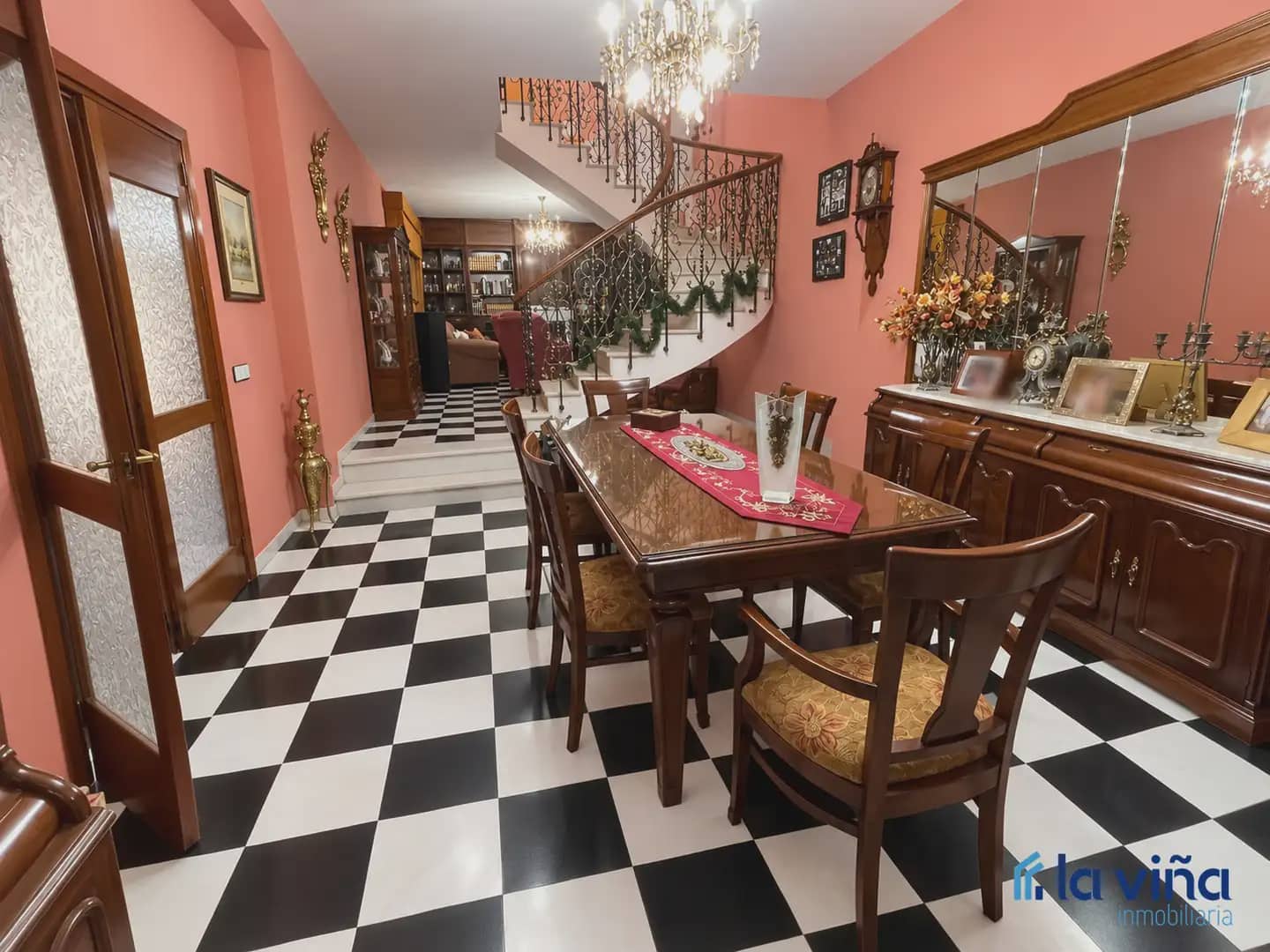4 bedroom Villa for sale in Mollina - € 272,000 (Ref: 10170291)
