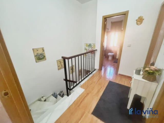 3 Zimmer Reihenhaus zu verkaufen in Fuente de Piedra mit Pool - 188.000 € (Ref: 10172805)
