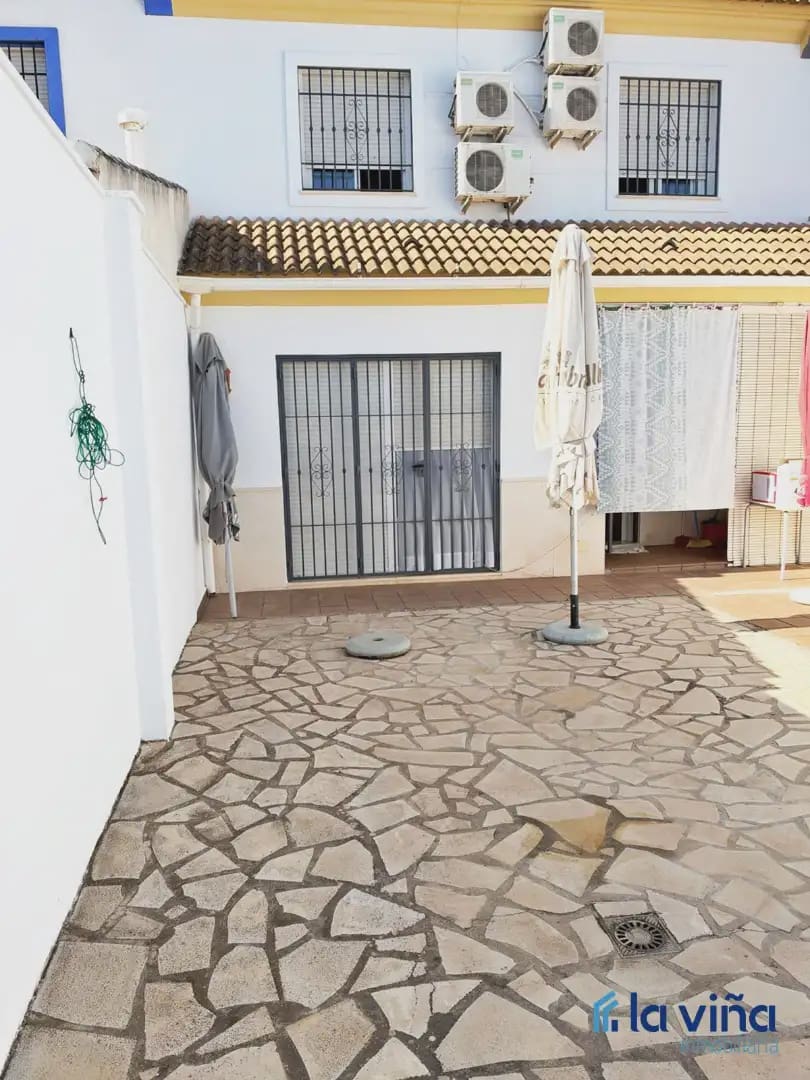 Adosado de 4 habitaciones en Mollina en venta con piscina garaje - 348.000 € (Ref: 10183917)