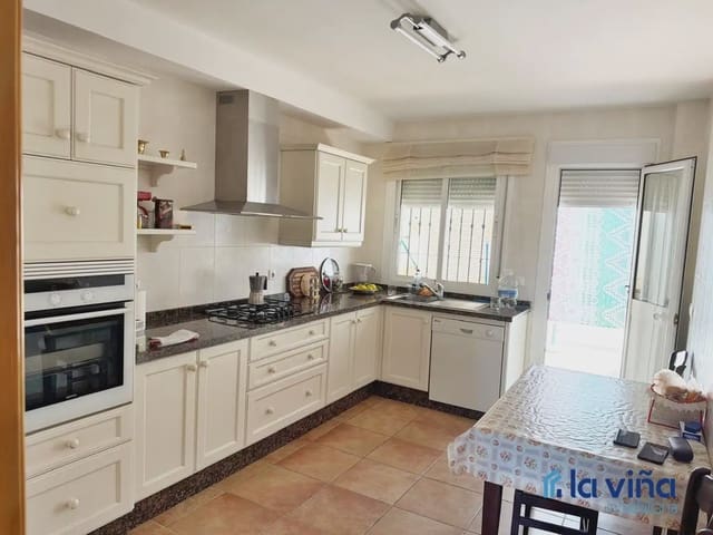 Adosado de 4 habitaciones en Mollina en venta con piscina garaje - 348.000 € (Ref: 10183917)