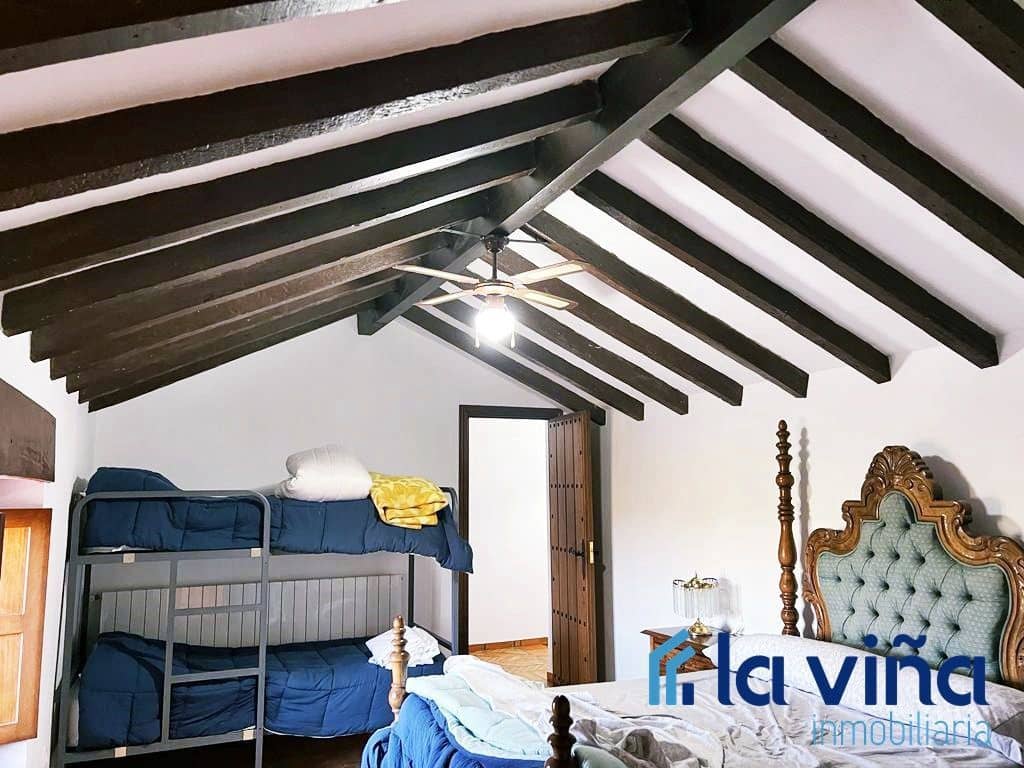 5 soveværelse Finca/Landehus til salg i Archidona med swimmingpool - € 1.200.000 (Ref: 8066814)