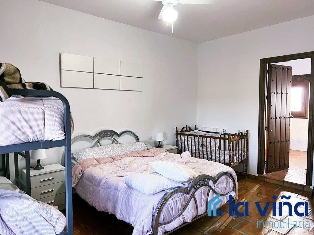 5 soveværelse Finca/Landehus til salg i Archidona med swimmingpool - € 1.200.000 (Ref: 8066814)