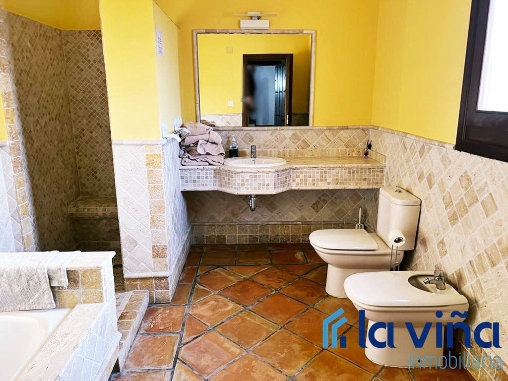 5 soveværelse Finca/Landehus til salg i Archidona med swimmingpool - € 1.200.000 (Ref: 8066814)