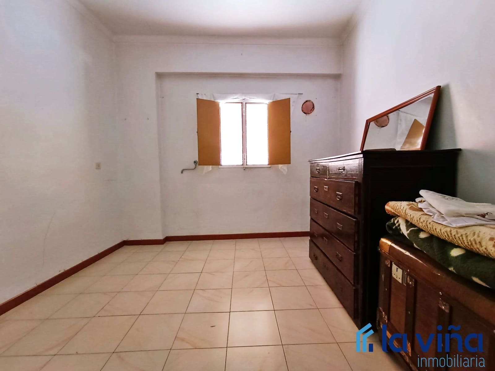 5 soveværelse Byhus til salg i Casariche - € 72.450 (Ref: 8066829)