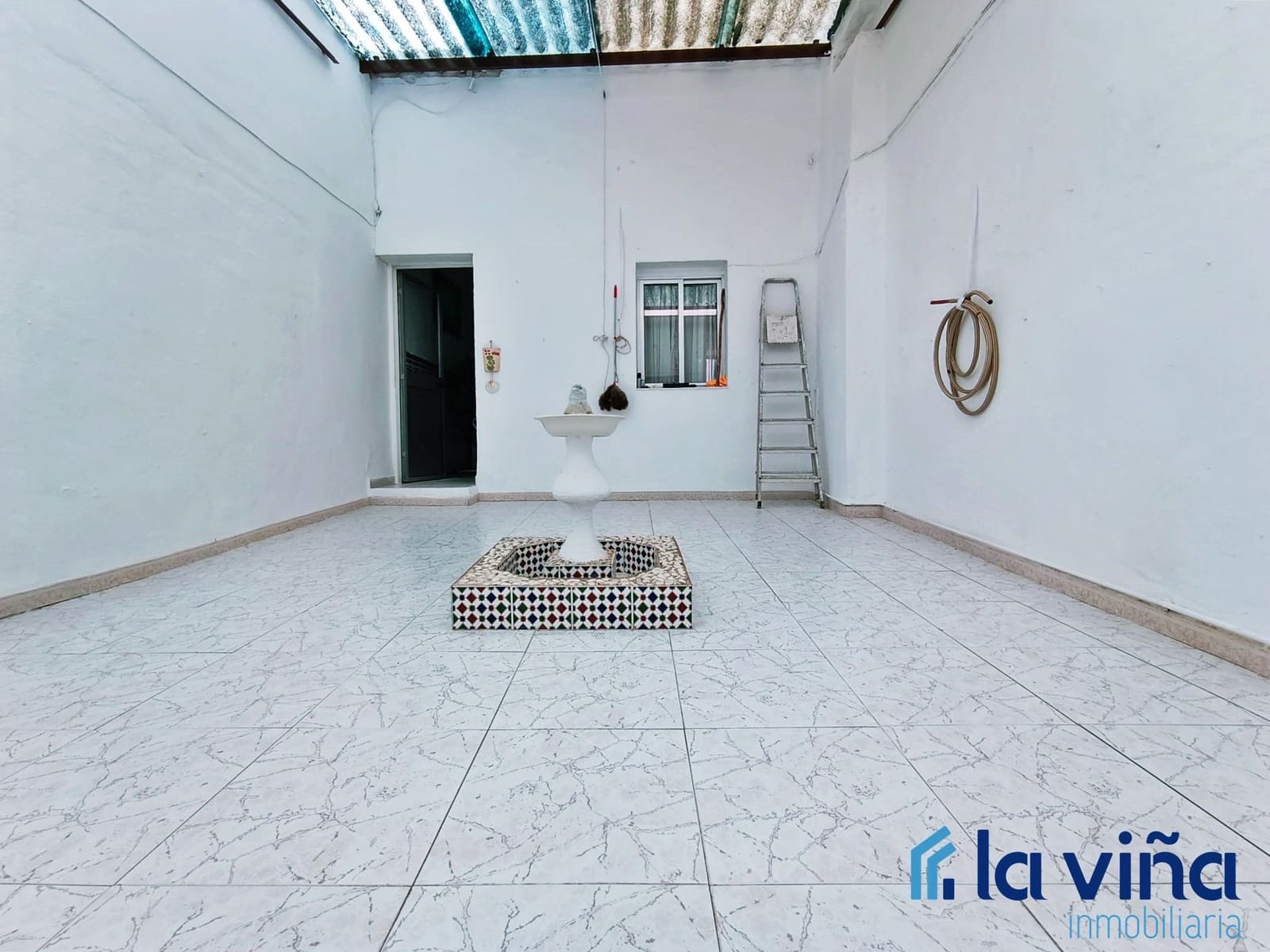 5 soveværelse Byhus til salg i Casariche - € 72.450 (Ref: 8066829)