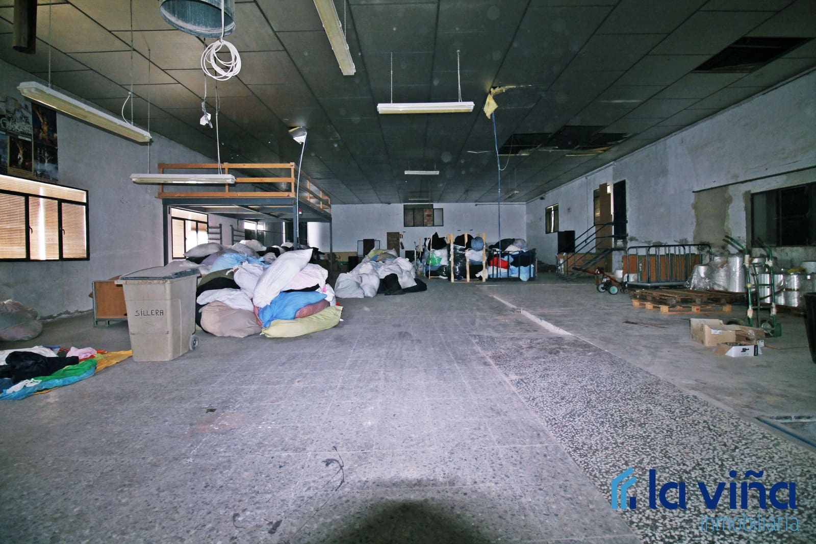 Commerciale in vendita in Alameda - 405.000 € (Rif: 8093533)