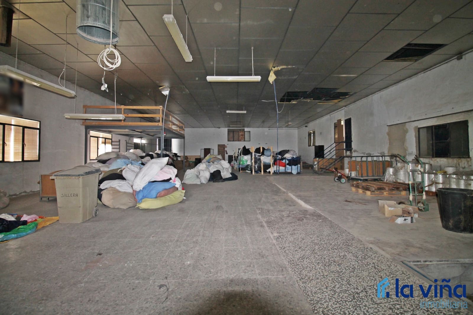 Commerciale in vendita in Alameda - 405.000 € (Rif: 8093533)