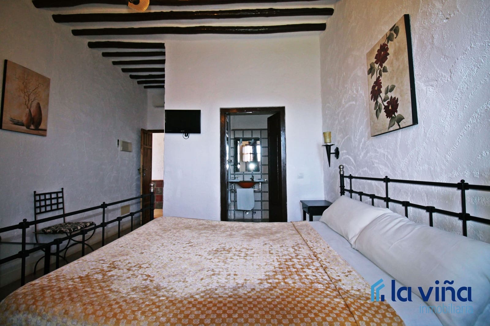 9 bedroom Hotel for sale in Martin de la Jara with pool garage - € 1,200,000 (Ref: 8138583)