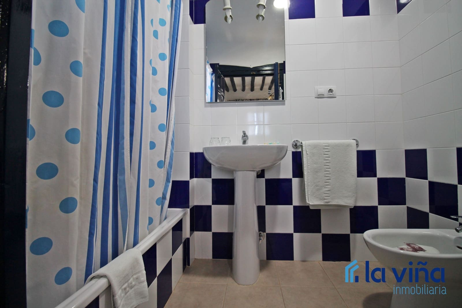 9 bedroom Hotel for sale in Martin de la Jara with pool garage - € 1,200,000 (Ref: 8138583)