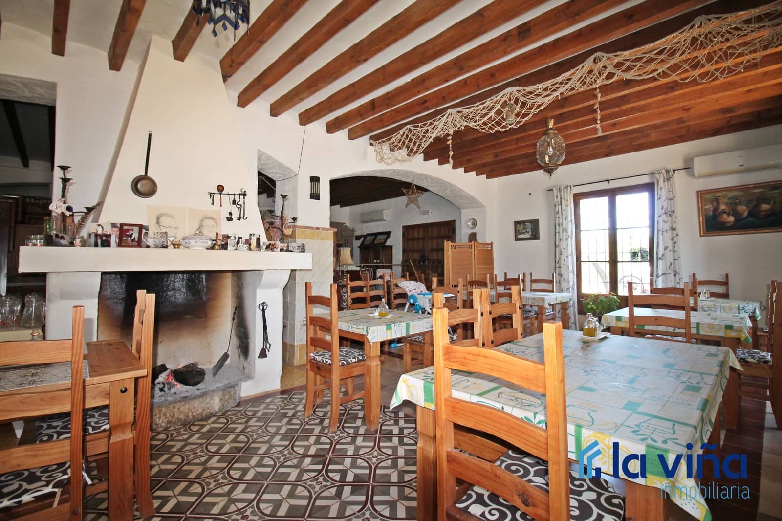 9 bedroom Hotel for sale in Martin de la Jara with pool garage - € 1,200,000 (Ref: 8138583)