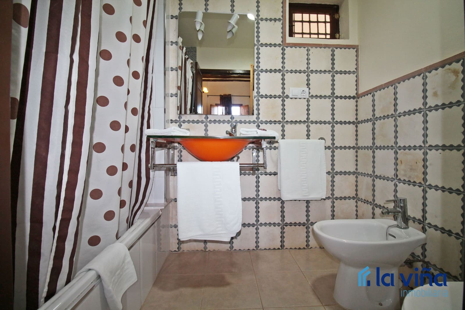 9 bedroom Hotel for sale in Martin de la Jara with pool garage - € 1,200,000 (Ref: 8138583)