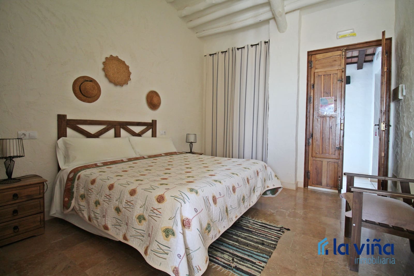 9 bedroom Hotel for sale in Martin de la Jara with pool garage - € 1,200,000 (Ref: 8138583)