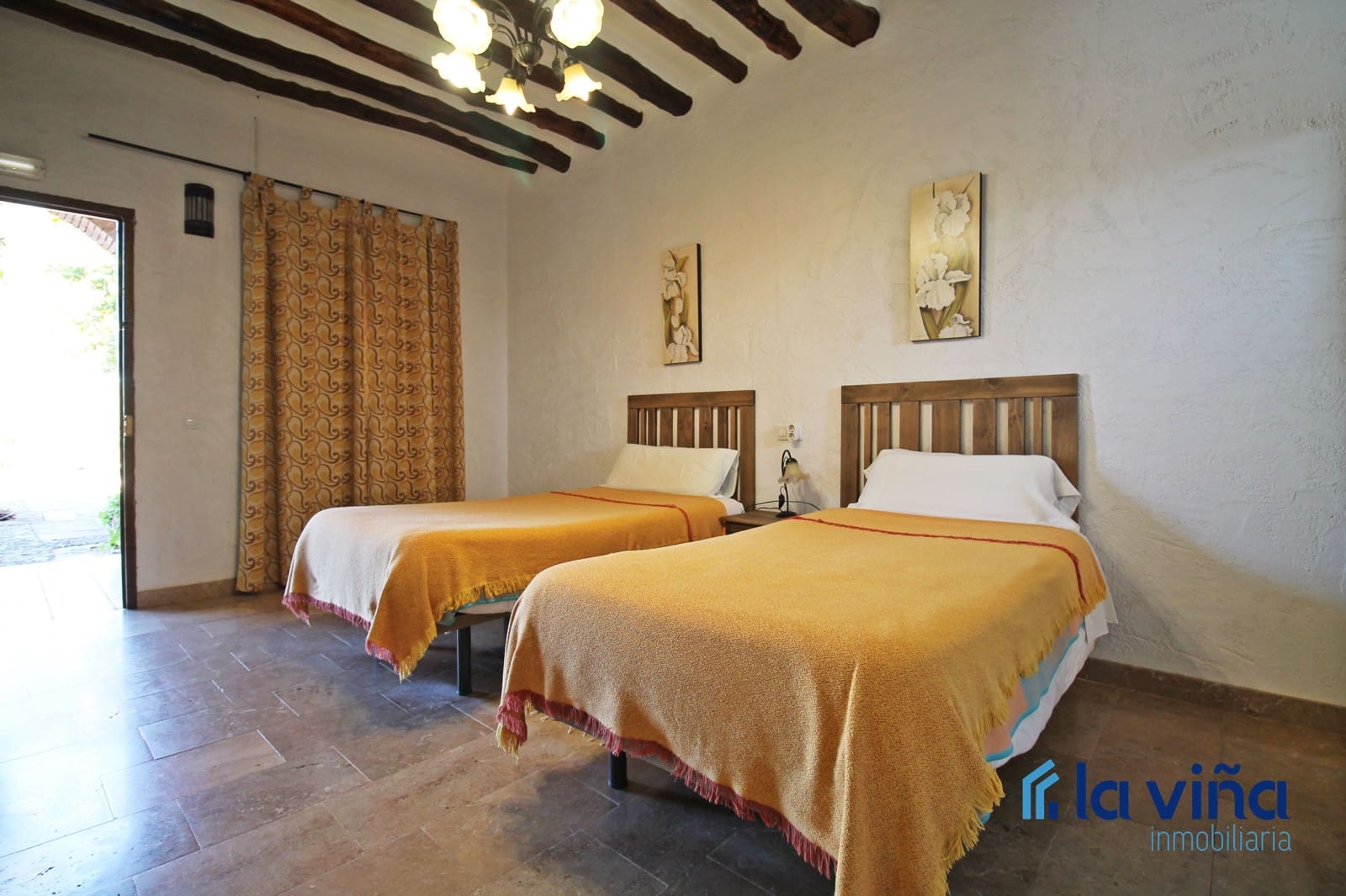 9 bedroom Hotel for sale in Martin de la Jara with pool garage - € 1,200,000 (Ref: 8138583)