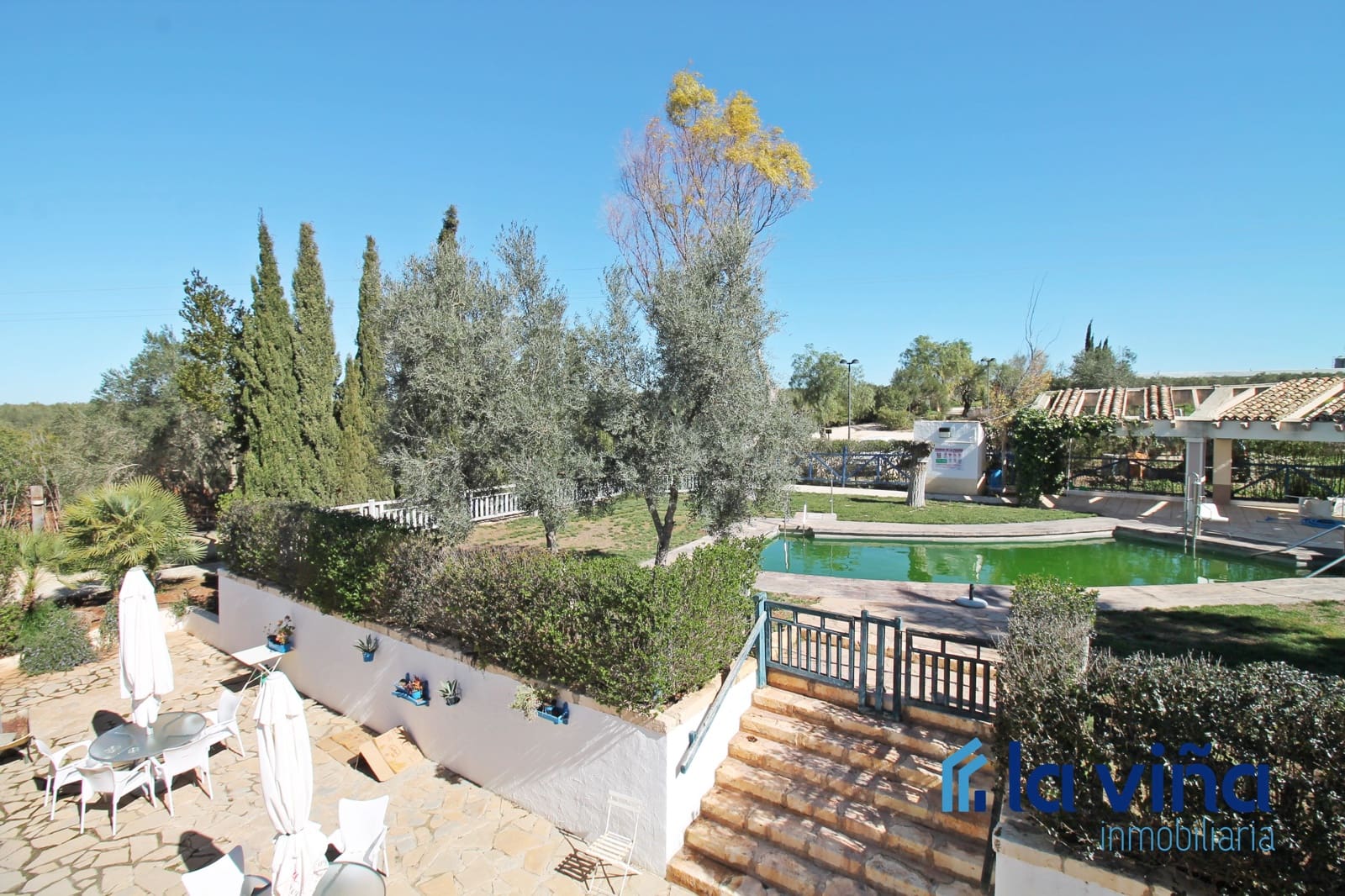 9 bedroom Hotel for sale in Martin de la Jara with pool garage - € 1,200,000 (Ref: 8138583)