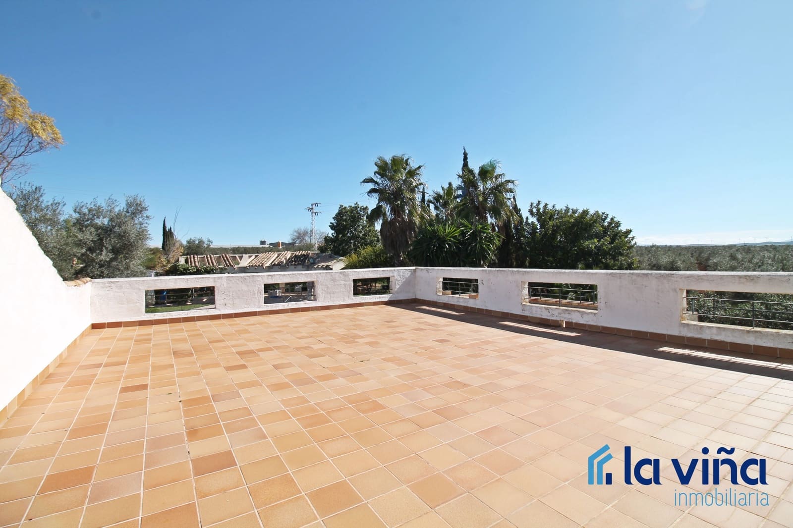 9 bedroom Hotel for sale in Martin de la Jara with pool garage - € 1,200,000 (Ref: 8138583)