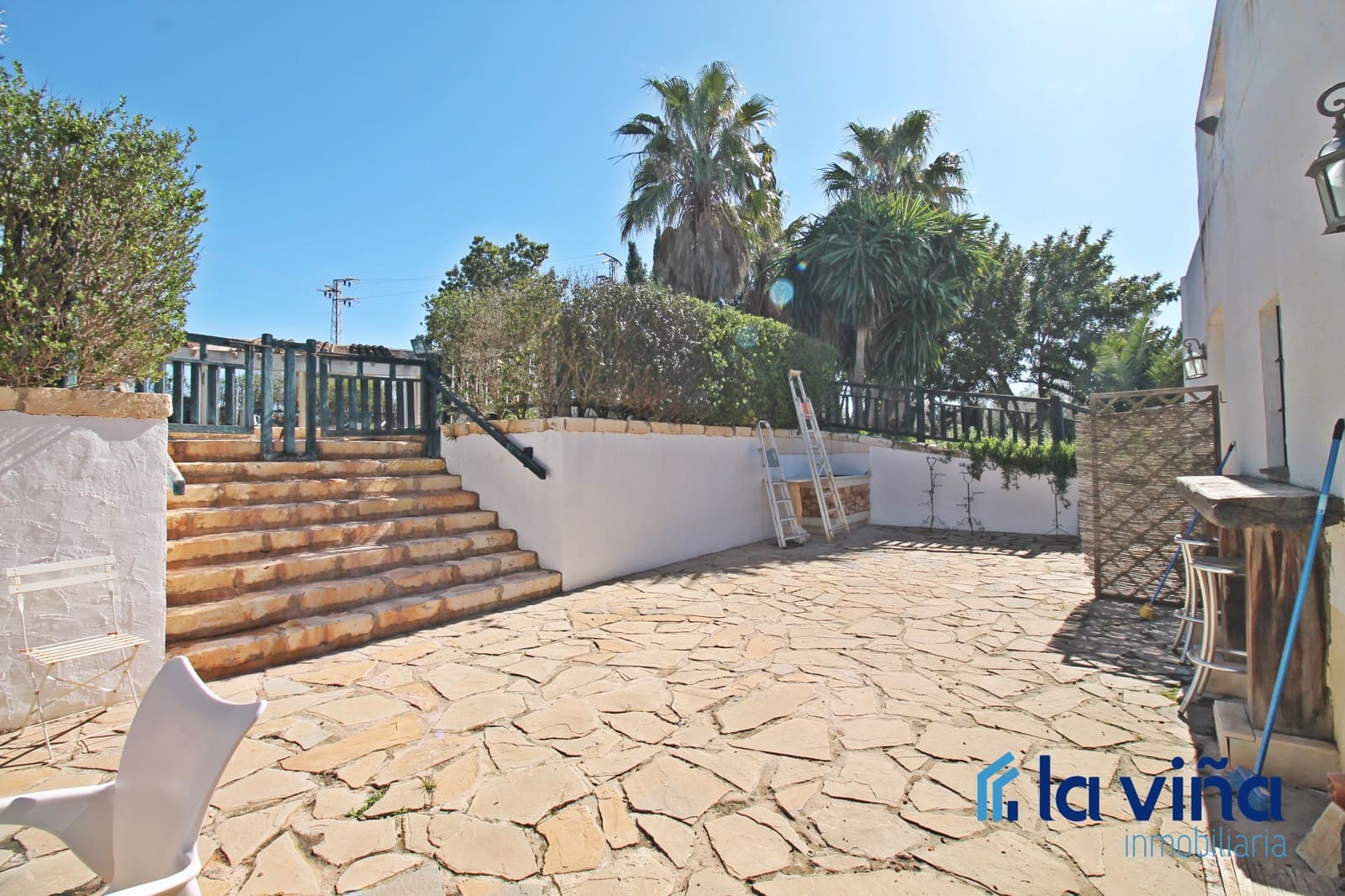 9 bedroom Hotel for sale in Martin de la Jara with pool garage - € 1,200,000 (Ref: 8138583)